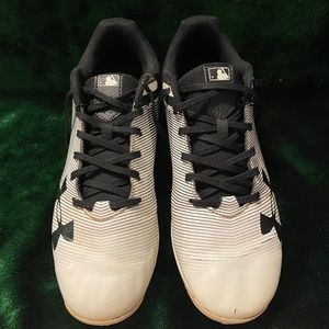 Boys Baseball Cleats